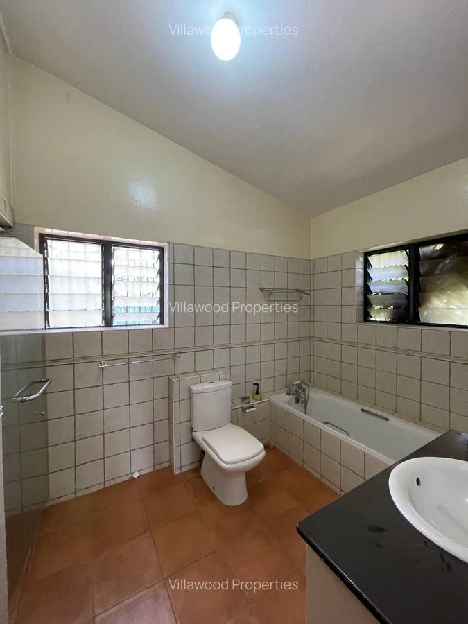 5 Bed House with Staff Quarters in Gigiri - 4