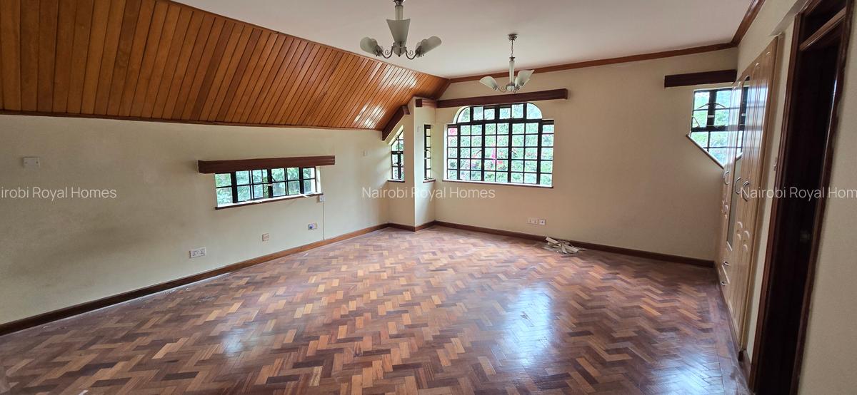 5 Bed House with En Suite at Kyuna Road - 13