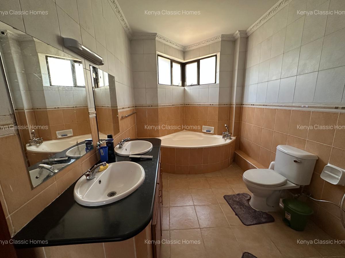 Serviced 3 Bed Apartment with En Suite at Statehouse - 16