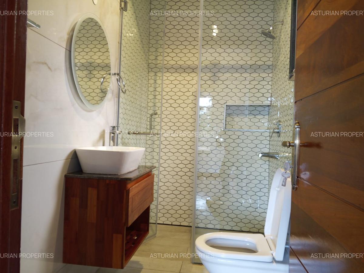 4 Bed Townhouse with En Suite in Lavington - 4