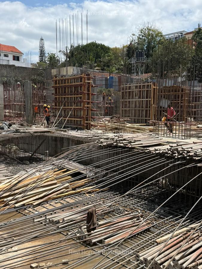 1 Bed Apartment with Swimming Pool in Lavington - 5