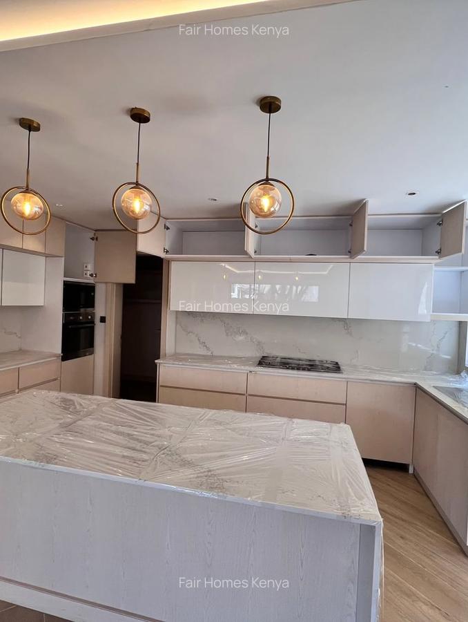 4 Bed Townhouse with En Suite at Convent Drive - 5