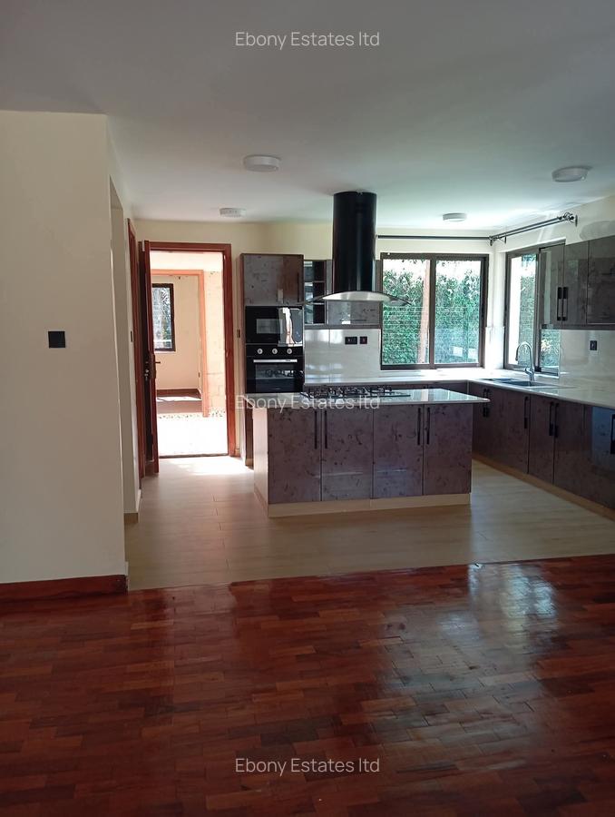 4 Bed Townhouse with En Suite in Karen - 2