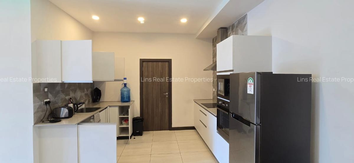 Serviced 2 Bed Apartment with En Suite in Westlands Area - 12