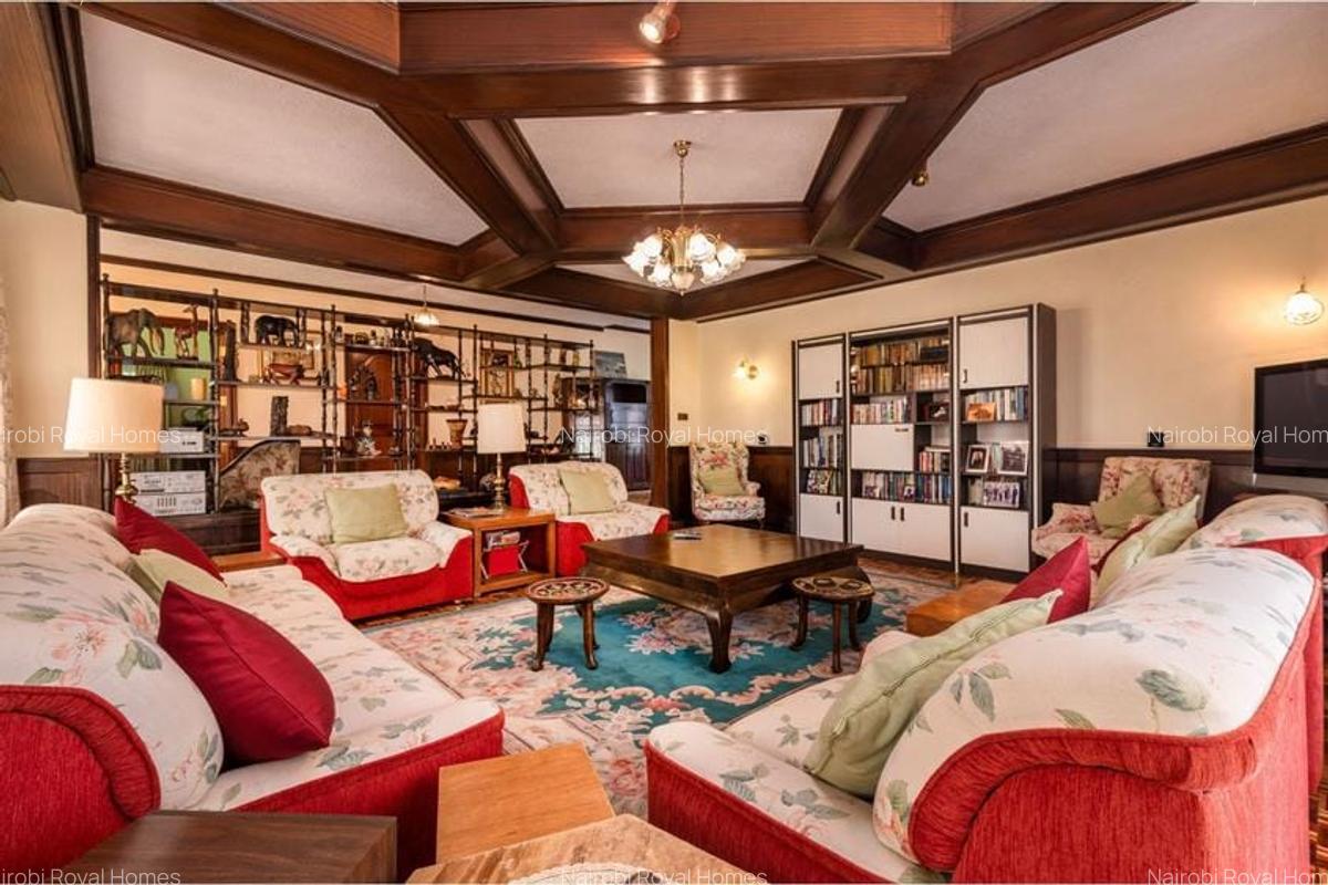 5 Bed House with En Suite at Magnolia Lakeside - 15