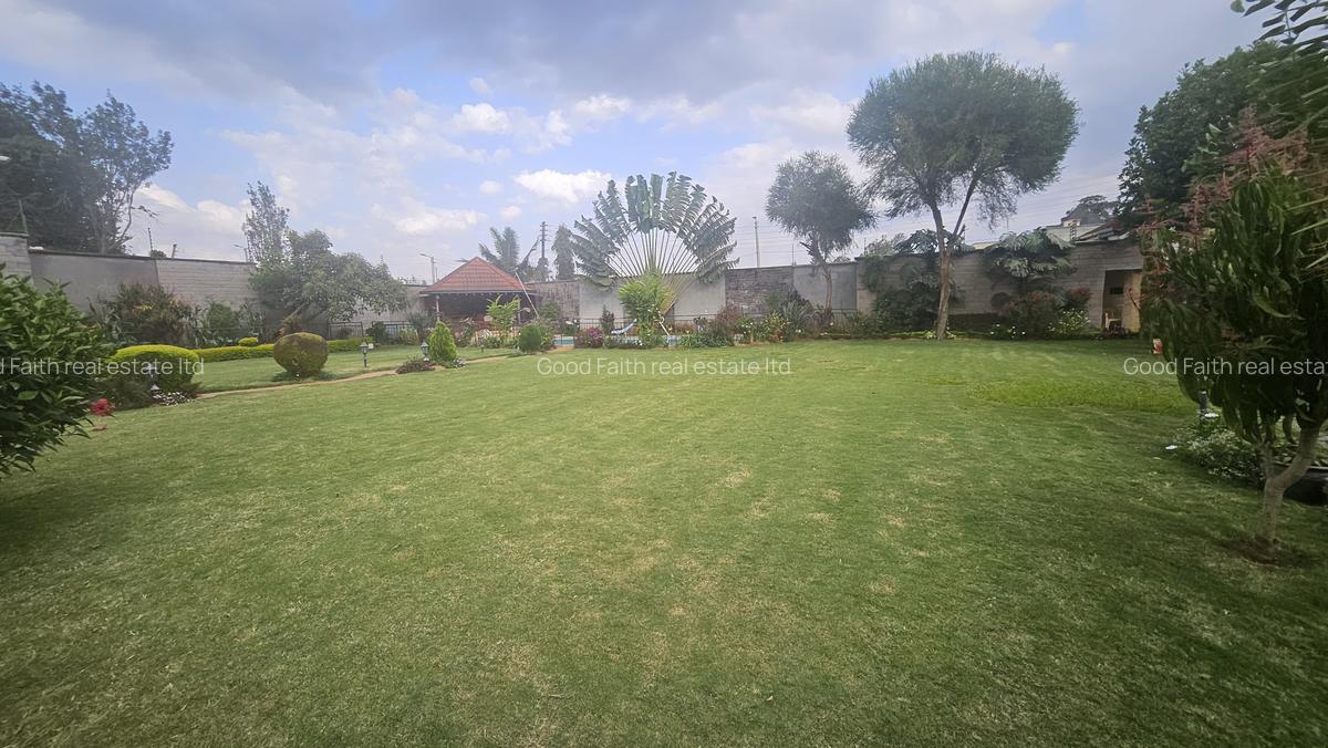 4 Bed House with En Suite in Runda - 14