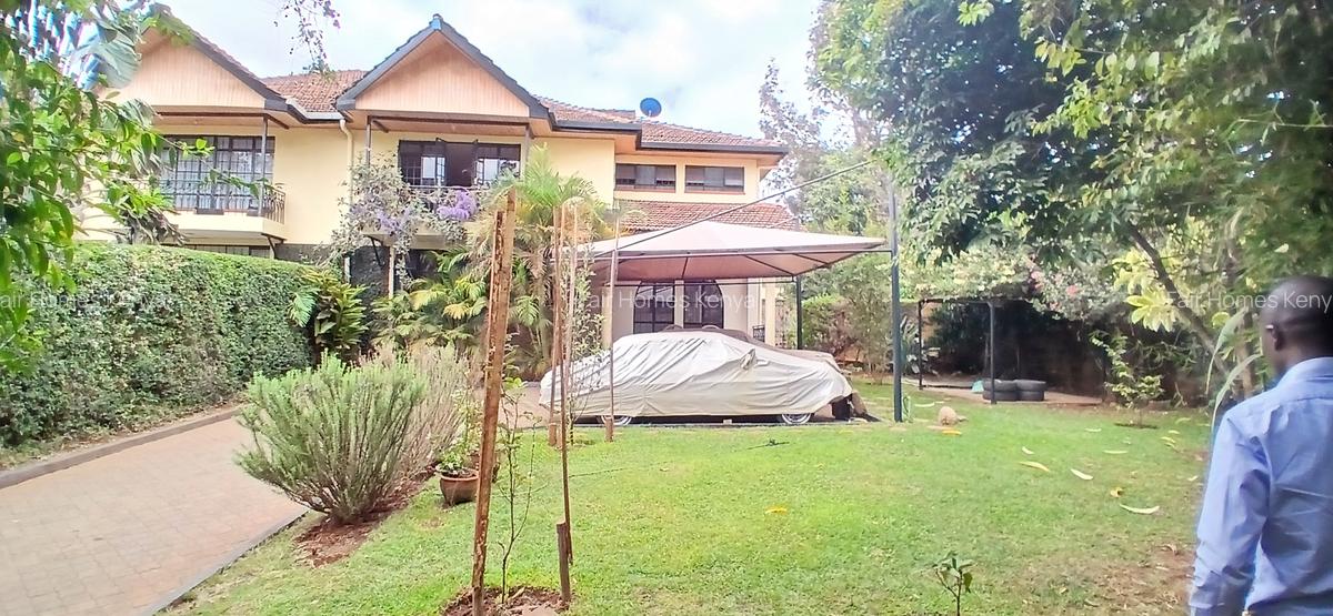 4 Bed Townhouse with En Suite at Lavington Green - 3
