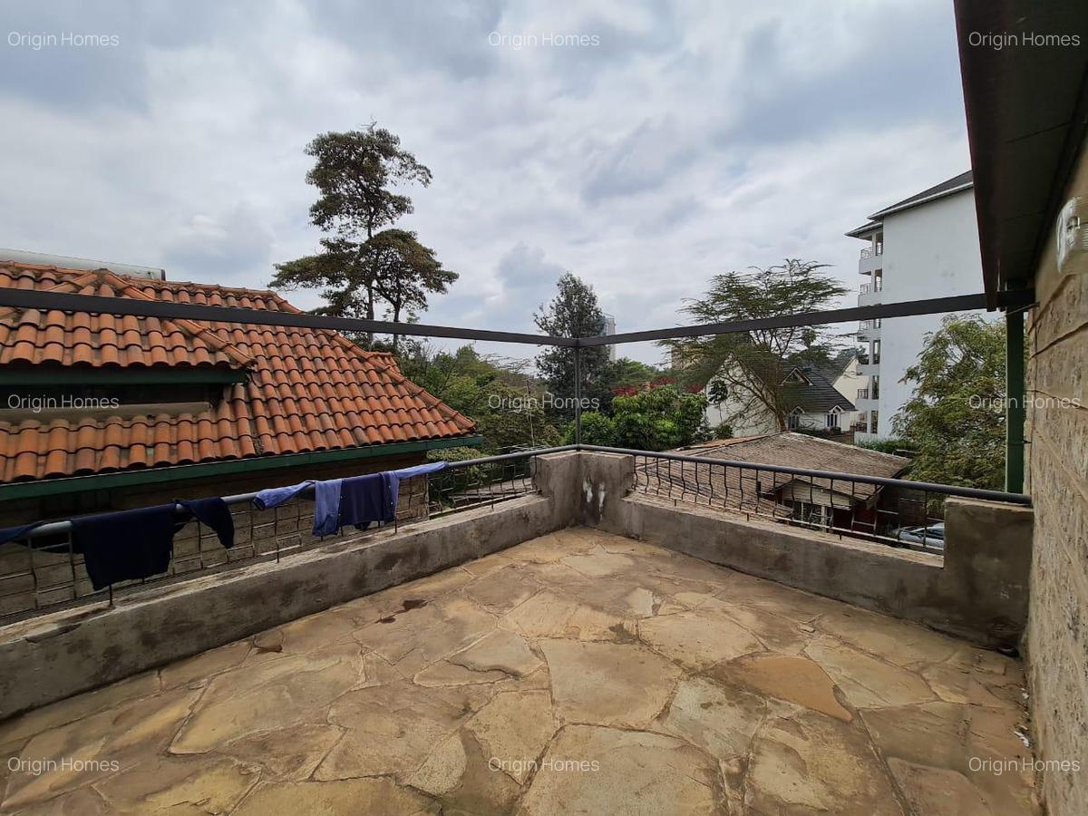 4 Bed Townhouse with En Suite at Kileleshwa - 13