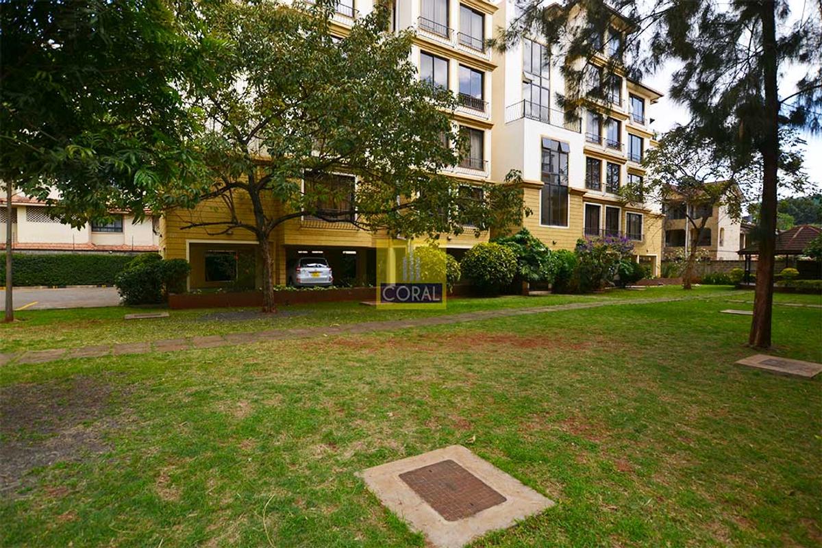 3 Bed Apartment with Lift in Kilimani - 1