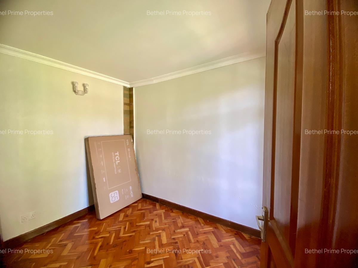 4 Bed House with En Suite in Runda - 8