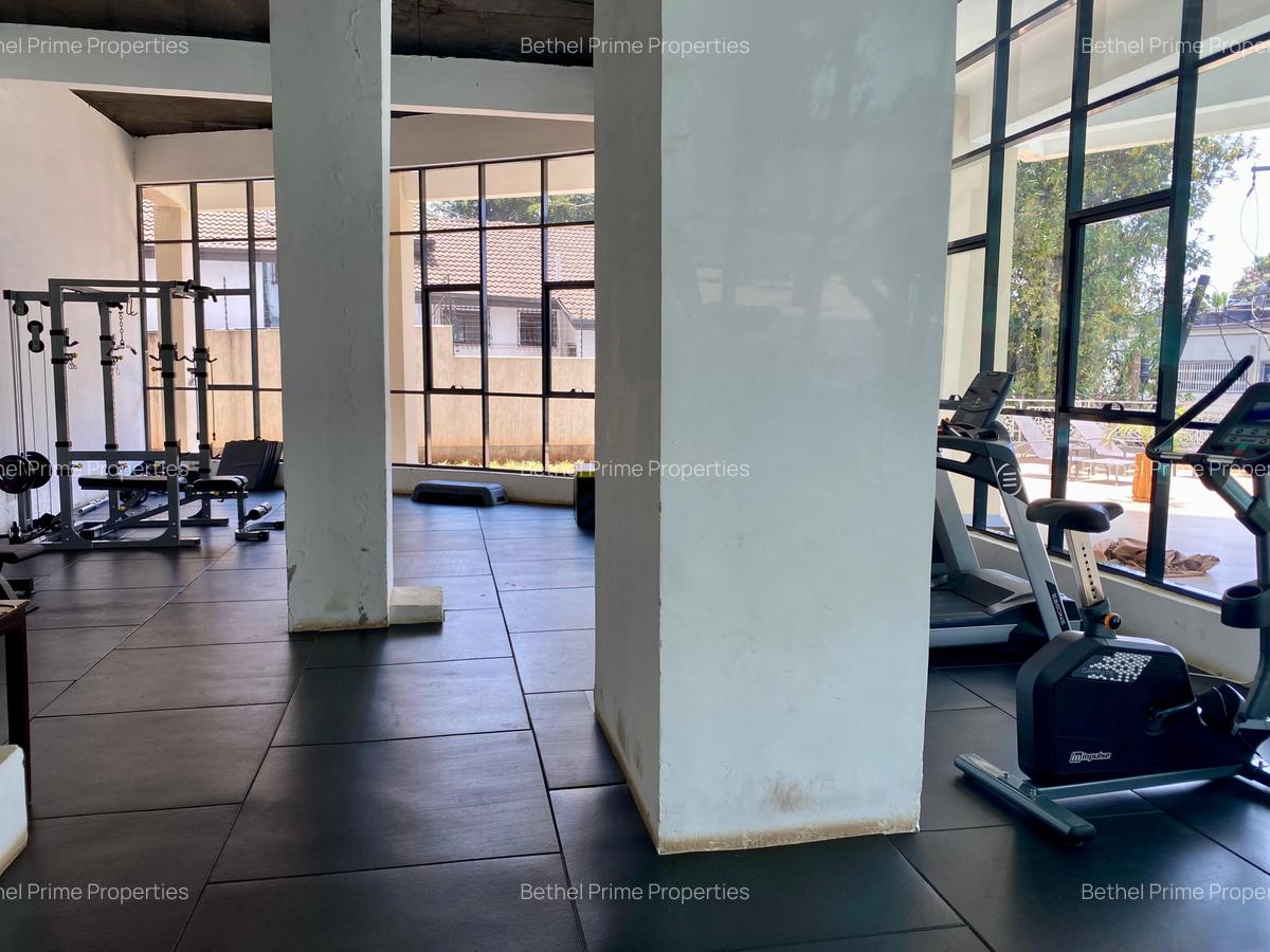 Serviced 2 Bed Apartment with Swimming Pool in Rhapta Road - 17