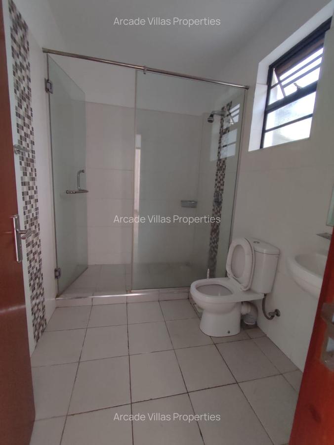 2 Bed Apartment with En Suite in Kileleshwa - 9
