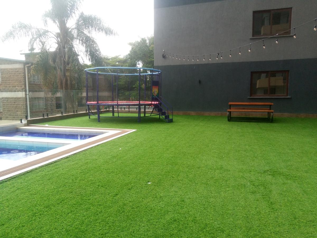 1 Bed Apartment with Swimming Pool in Westlands Area - 2