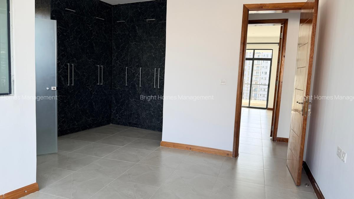2 Bed Apartment with En Suite in Kilimani - 10