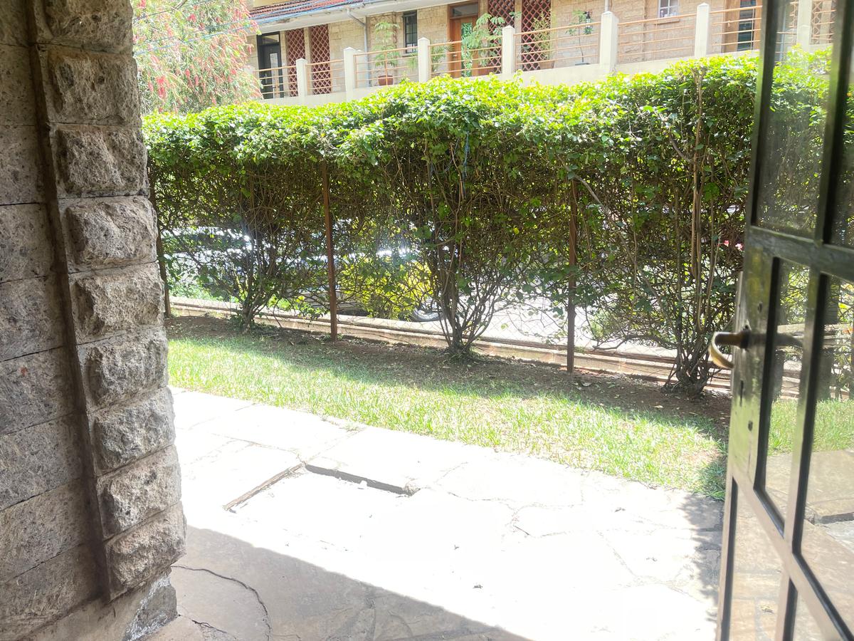 4 Bed Apartment with En Suite in Lavington - 5