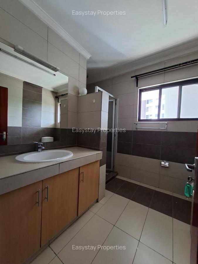 3 Bed Apartment with En Suite in Westlands Area - 8