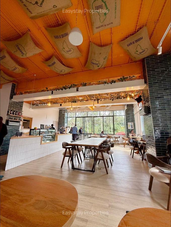 Serviced 2 Bed Apartment with En Suite in Westlands Area - 13