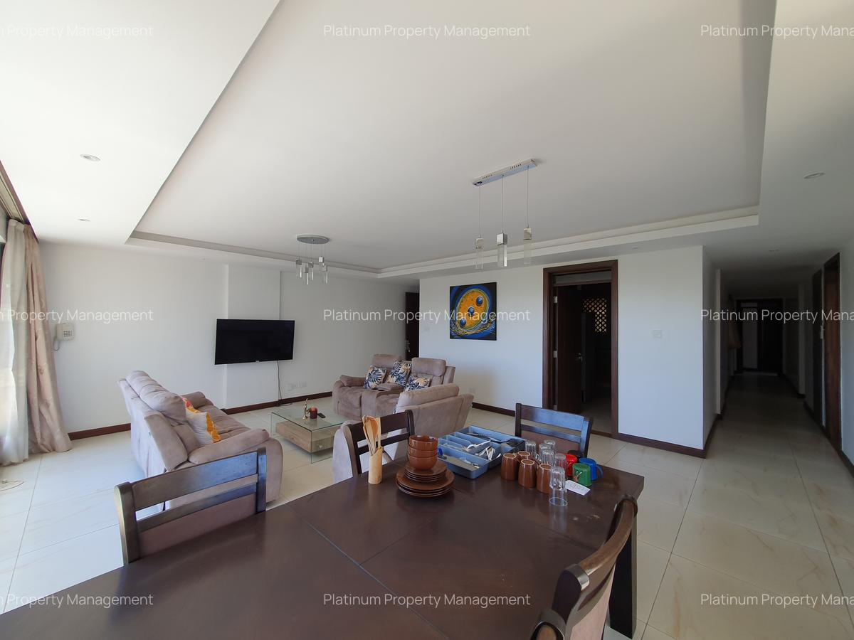 3 Bed Apartment with En Suite at Westlands - 3