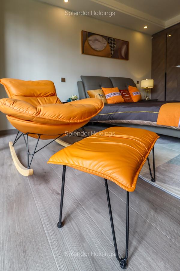 3 Bed Apartment with En Suite in Riverside - 8