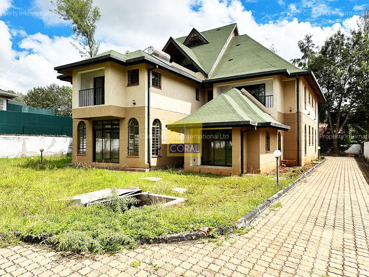 6 Bed House in Runda - 18