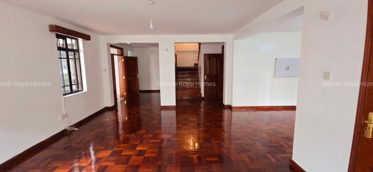 4 Bed Townhouse with En Suite at Mbaazi Road - 8