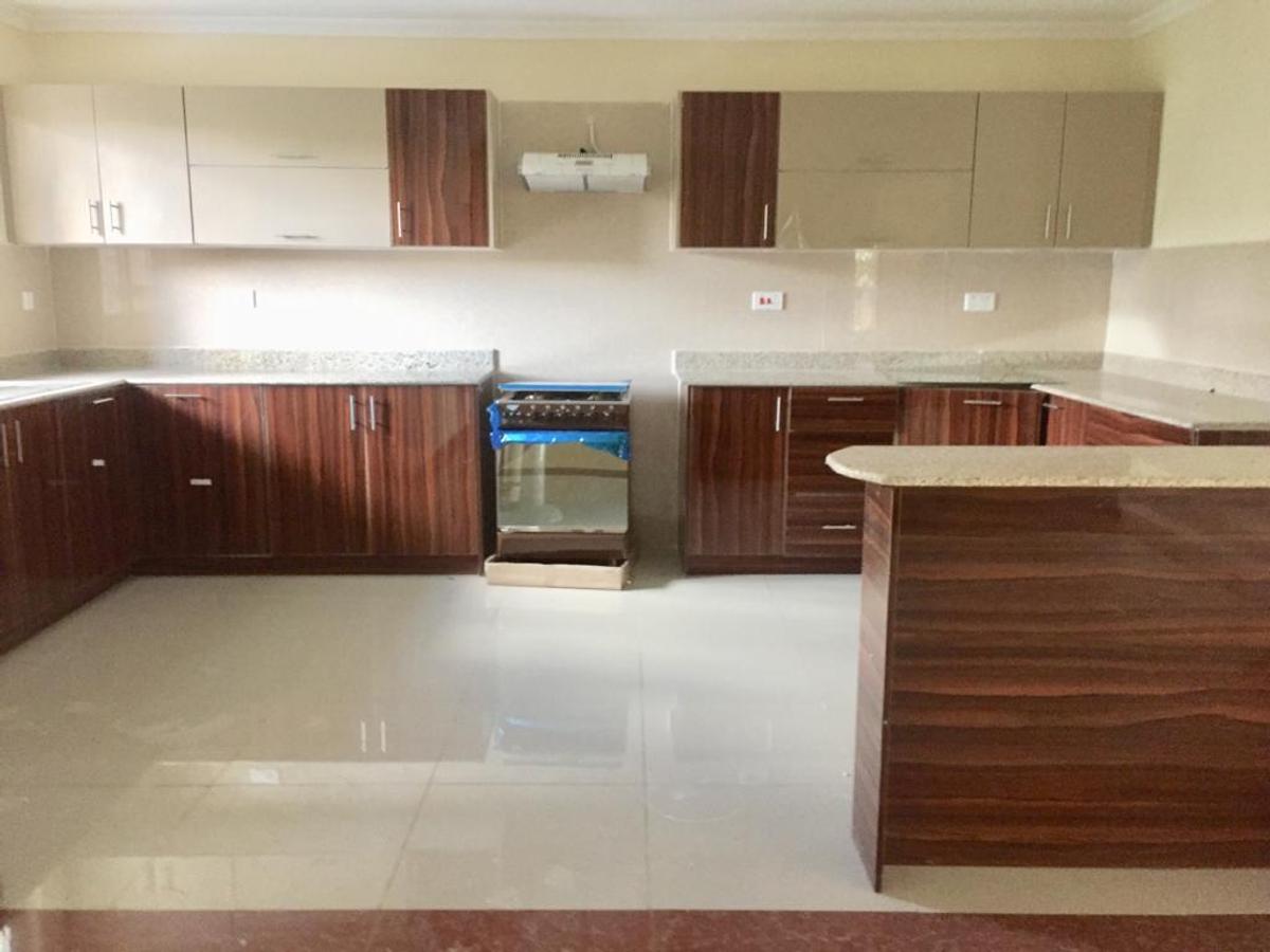 3 Bed Apartment with En Suite in Kilimani - 6