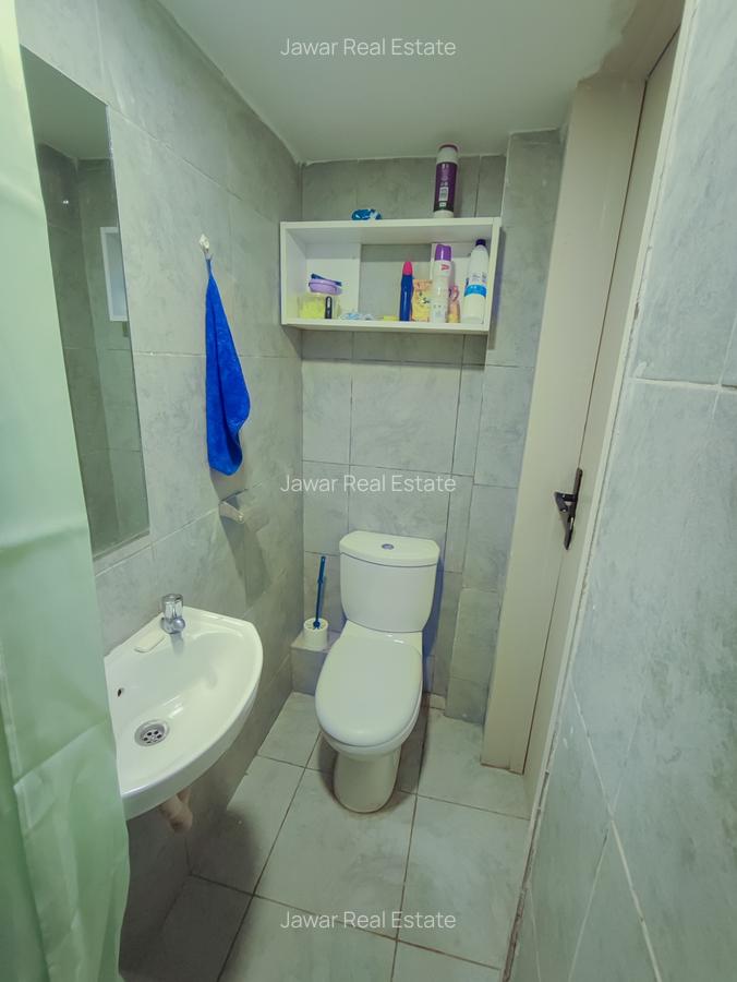 Serviced Studio Apartment with En Suite at Thindigua - 11
