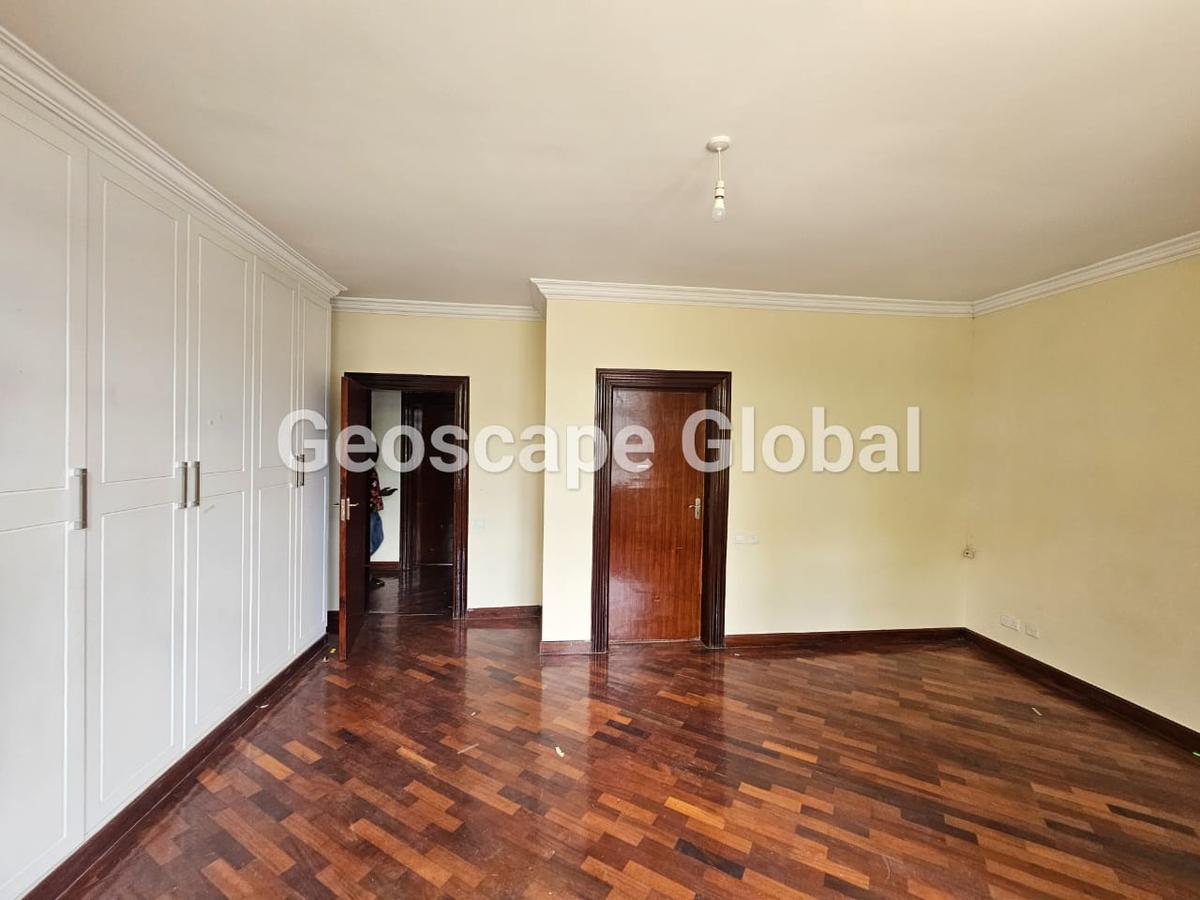 5 Bed House with En Suite in Karen - 12
