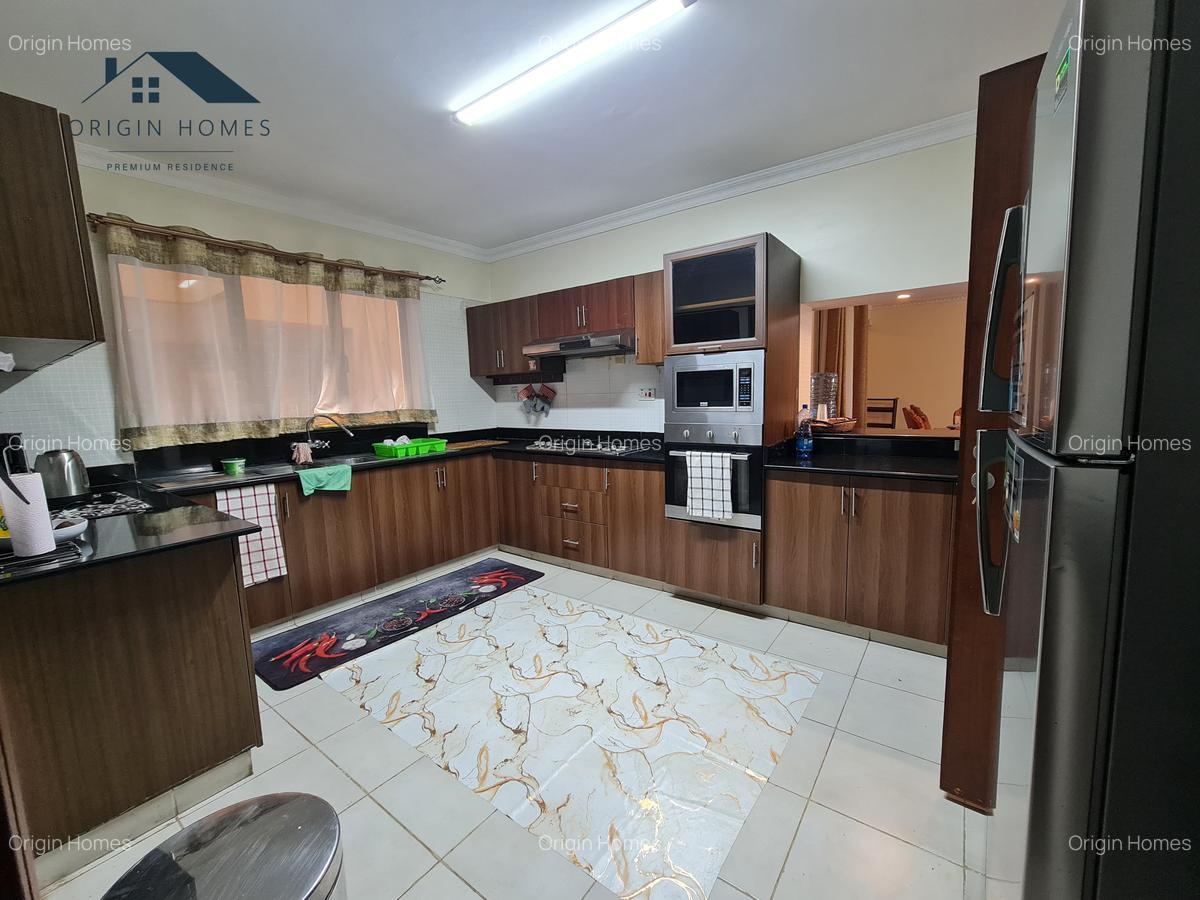 Furnished 3 Bed Apartment with En Suite in Kilimani - 8