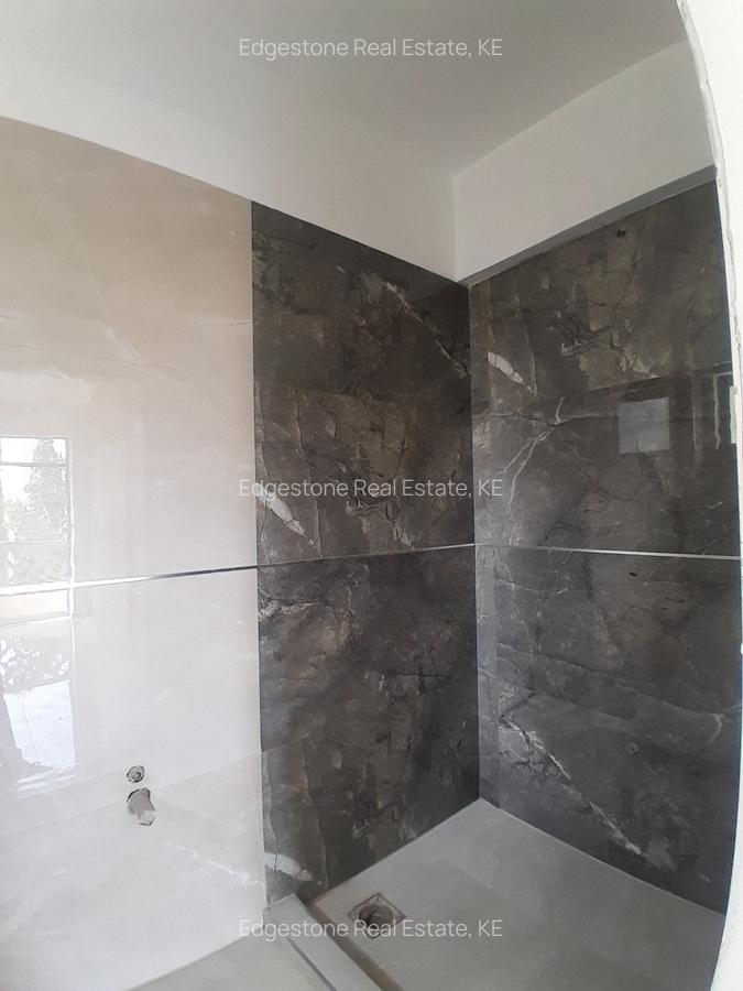 2 Bed Apartment with En Suite in Tudor - 8