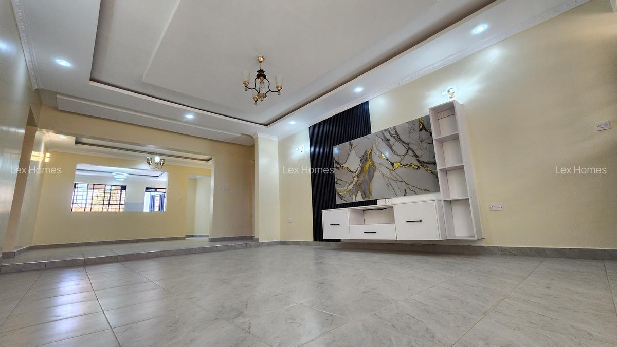 4 Bed House with En Suite at Rimpa Road - 2