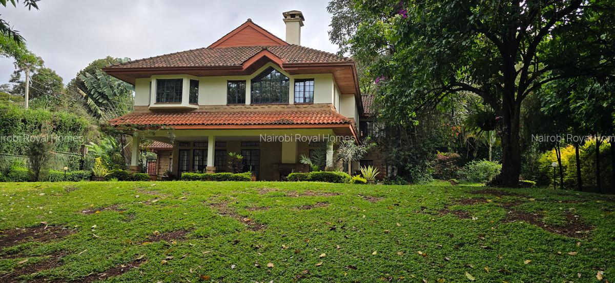 5 Bed House with En Suite at Rosslyn Park - 7