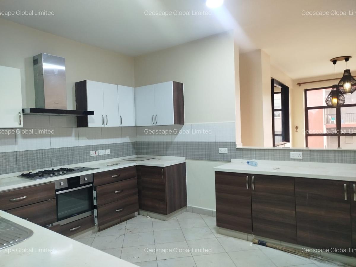 4 Bed Apartment with En Suite in Westlands Area - 10