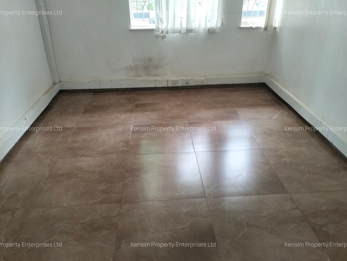 13,000 ft² Commercial Property with Backup Generator in Westlands Area - 12