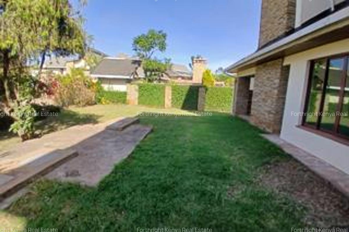 5 Bed House with En Suite at Bogani - 12