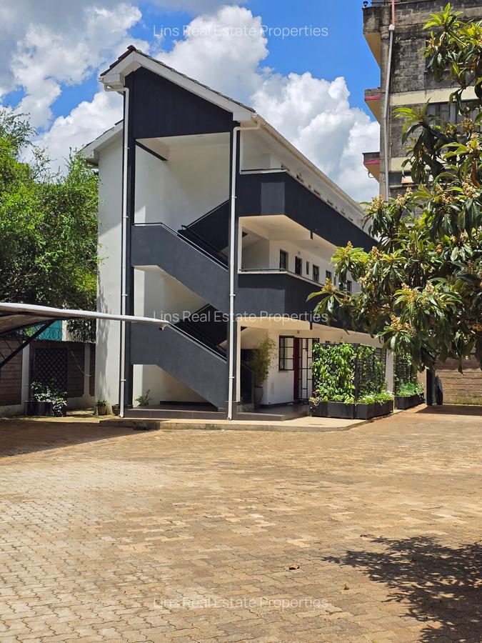 1 Bed Apartment with Borehole in Kilimani - 5
