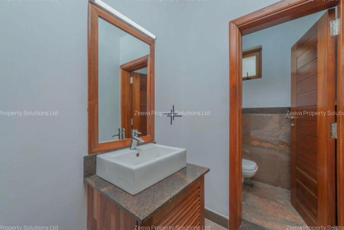 4 Bed House with En Suite in Karen - 18