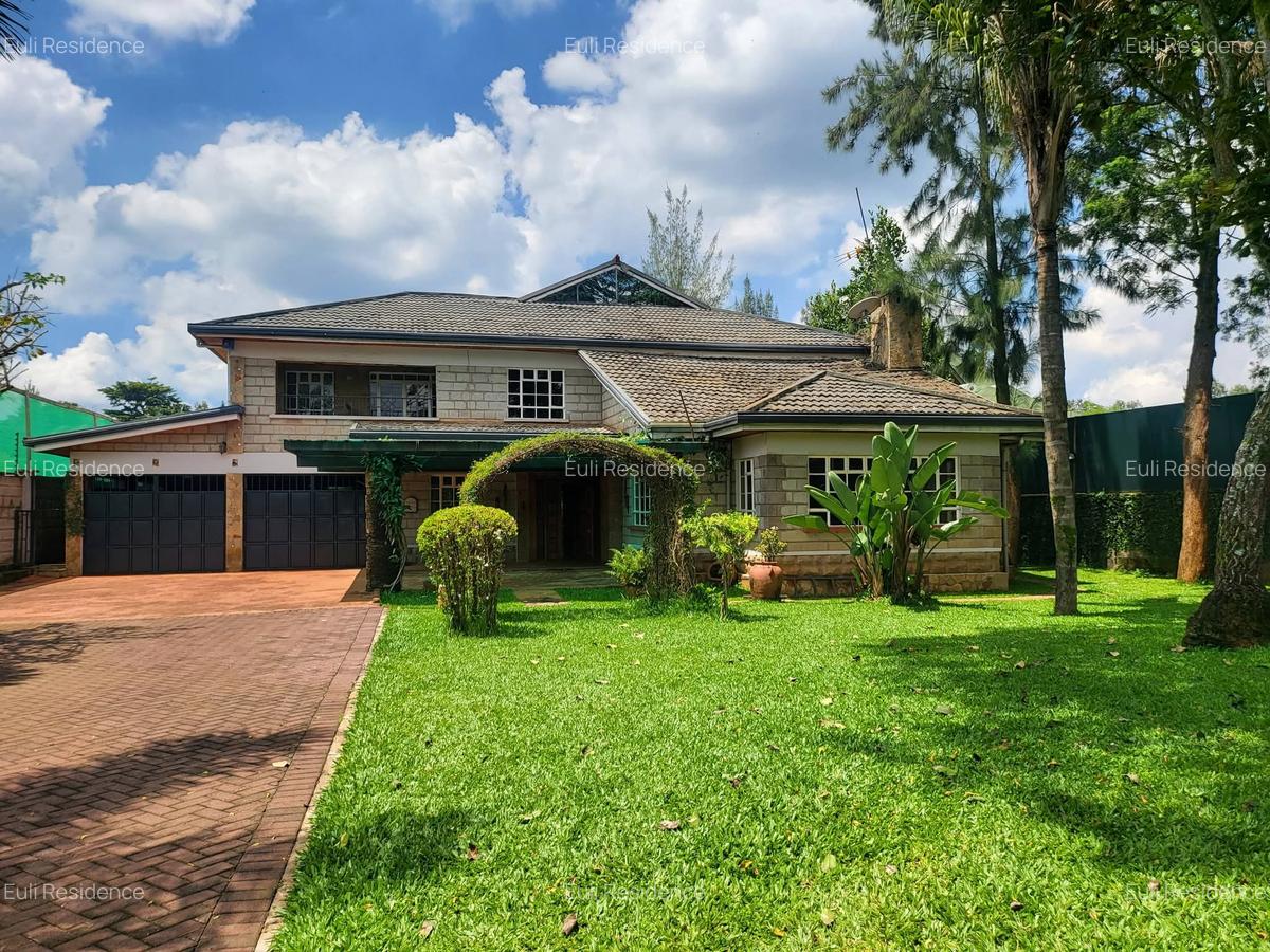 4 Bed House with En Suite at Mimosa Close - 1