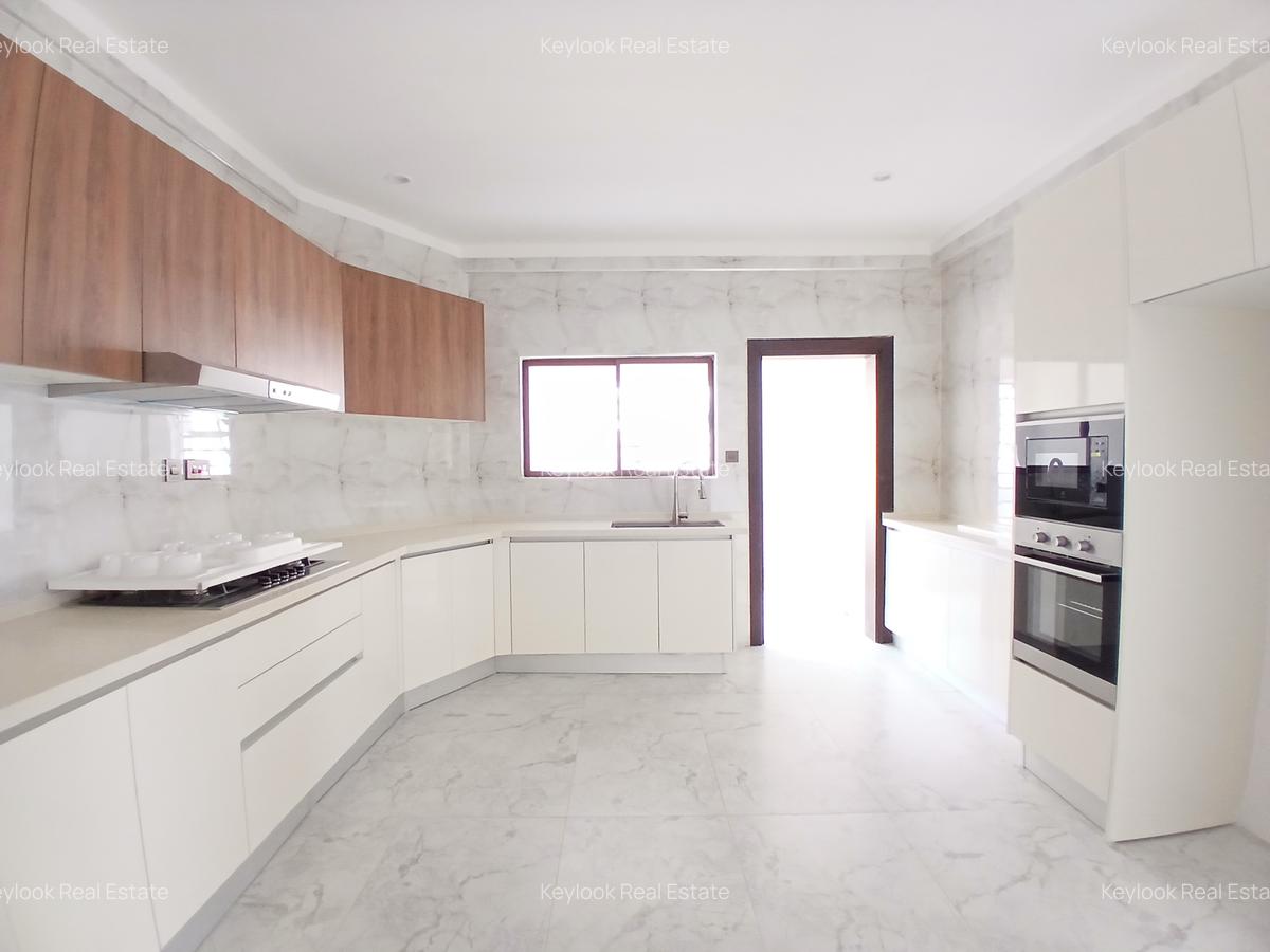 3 Bed Apartment with En Suite at Kileleshwa Road - 6