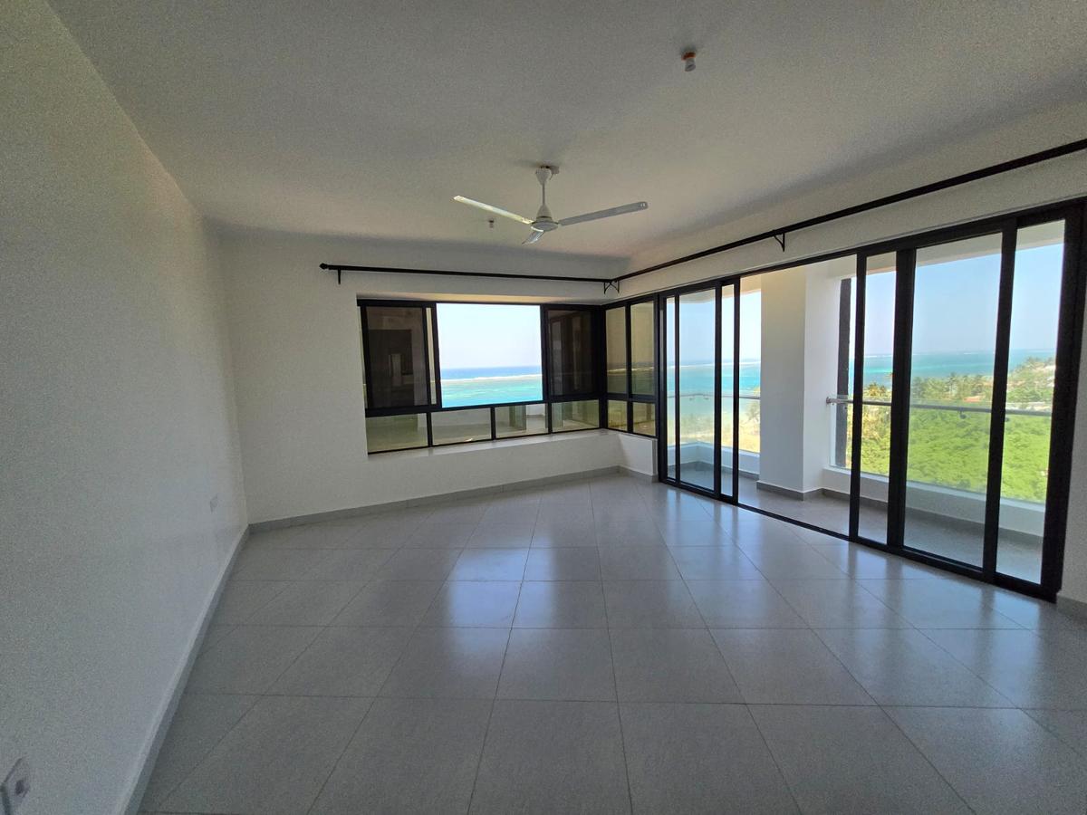 4 Bed Apartment with En Suite at Nyali Beach Road - 8