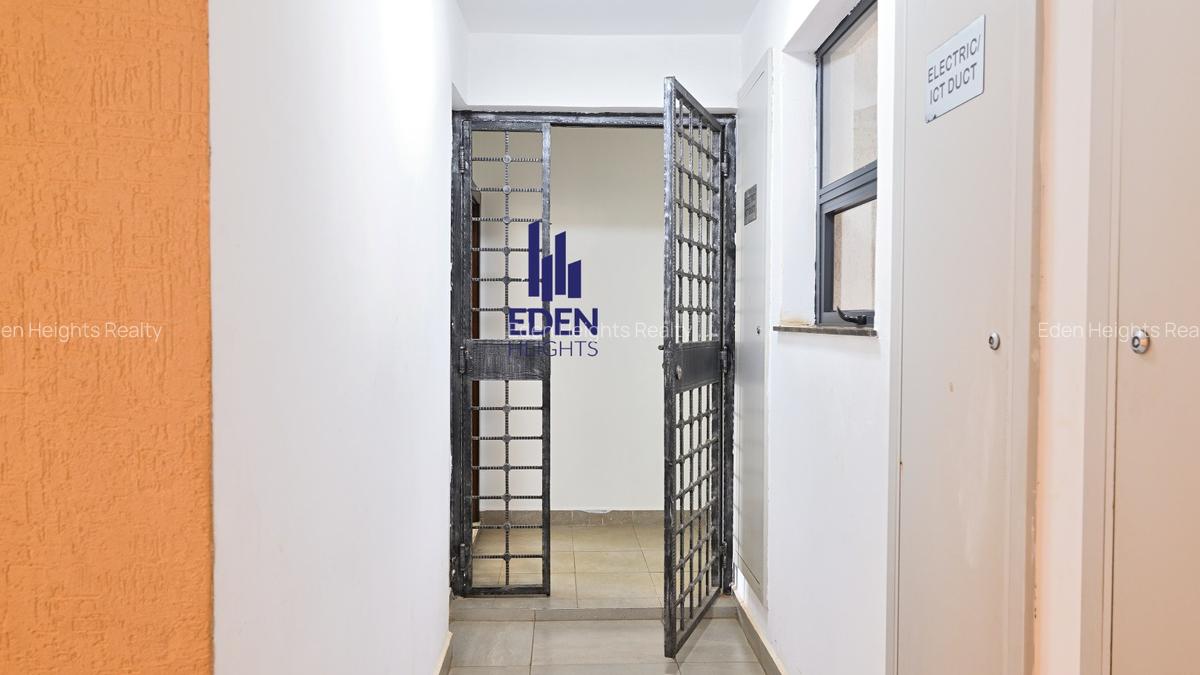 3 Bed Apartment with Staff Quarters in Parklands - 1