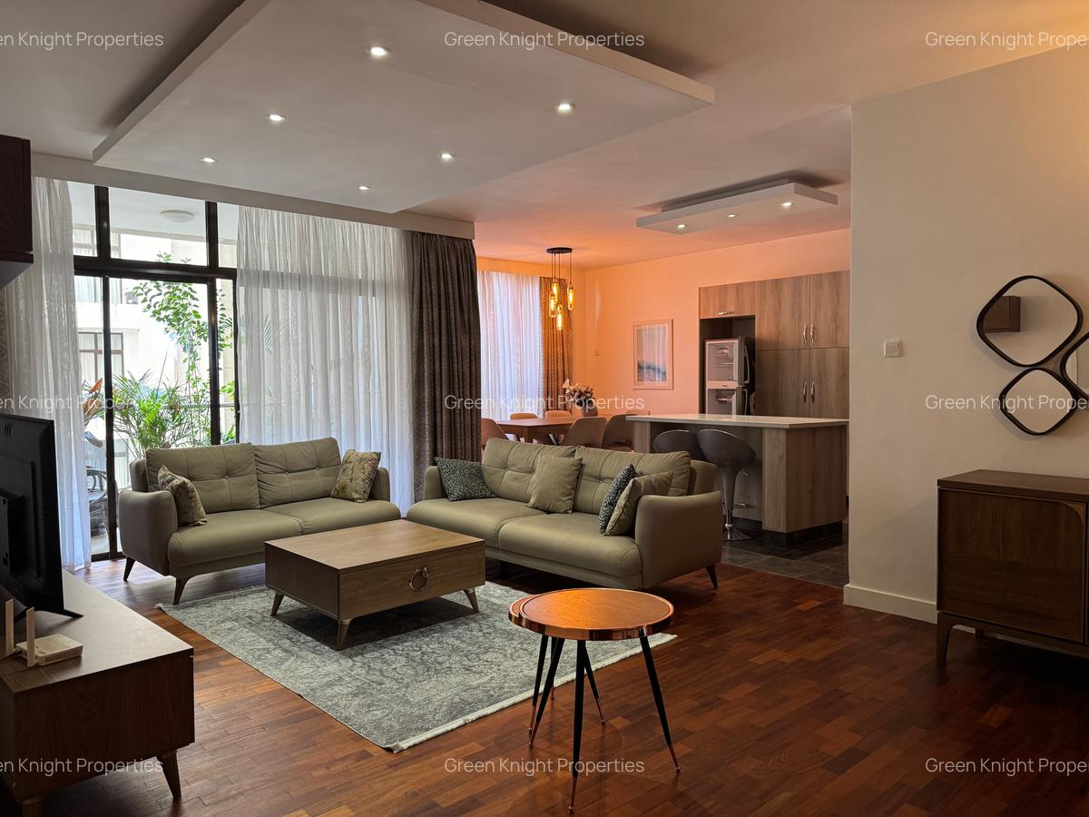 Serviced 2 Bed Apartment with En Suite in Kilimani - 11
