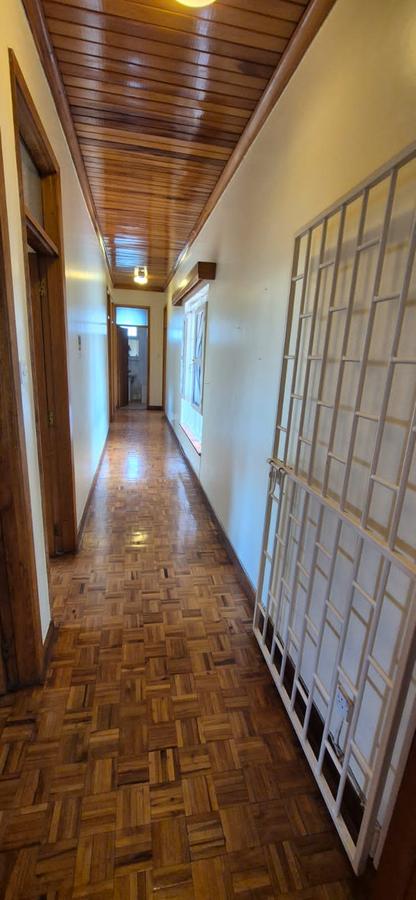 4 Bed House with En Suite in Loresho - 10