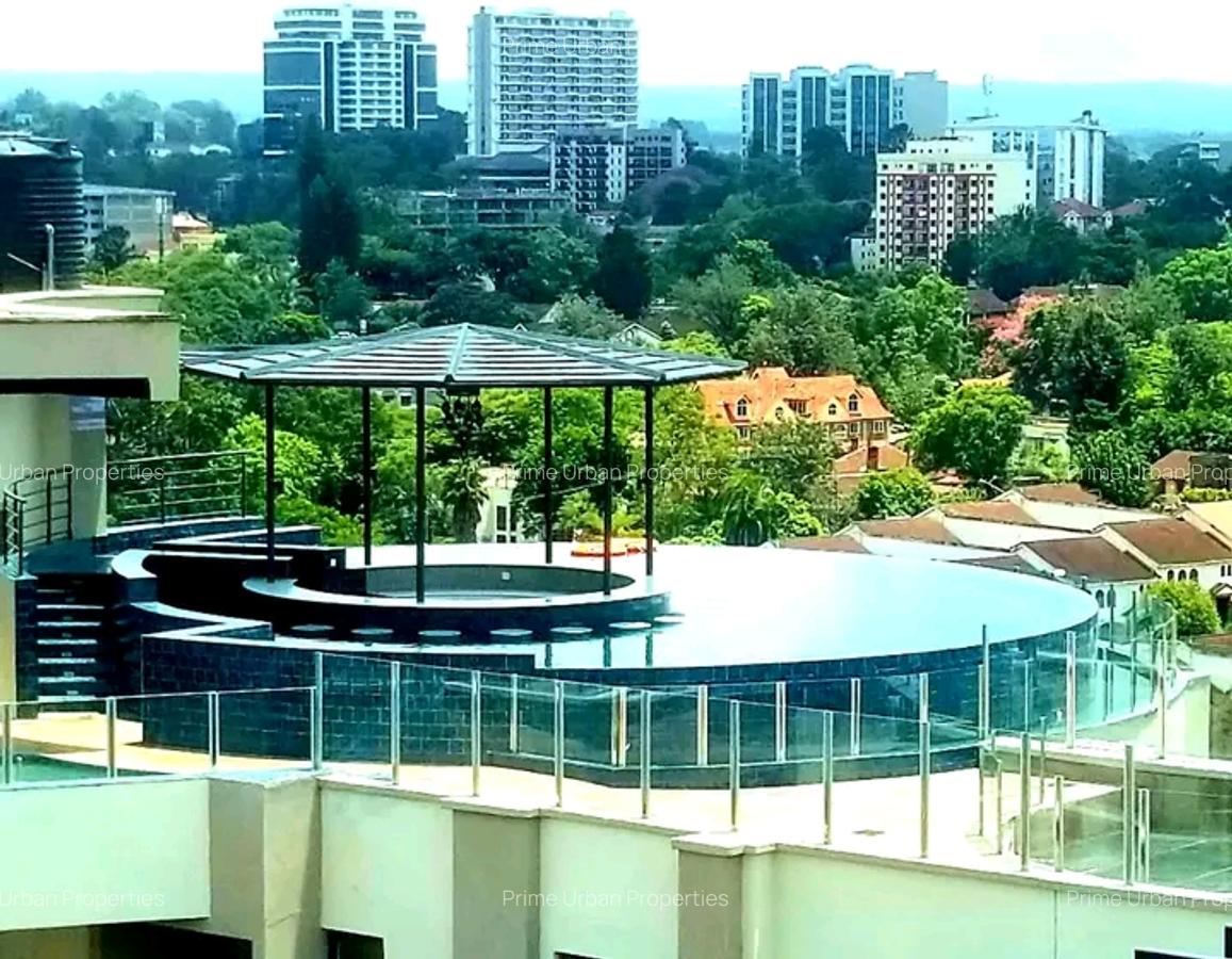 4 Bed Apartment with En Suite in Riverside - 14