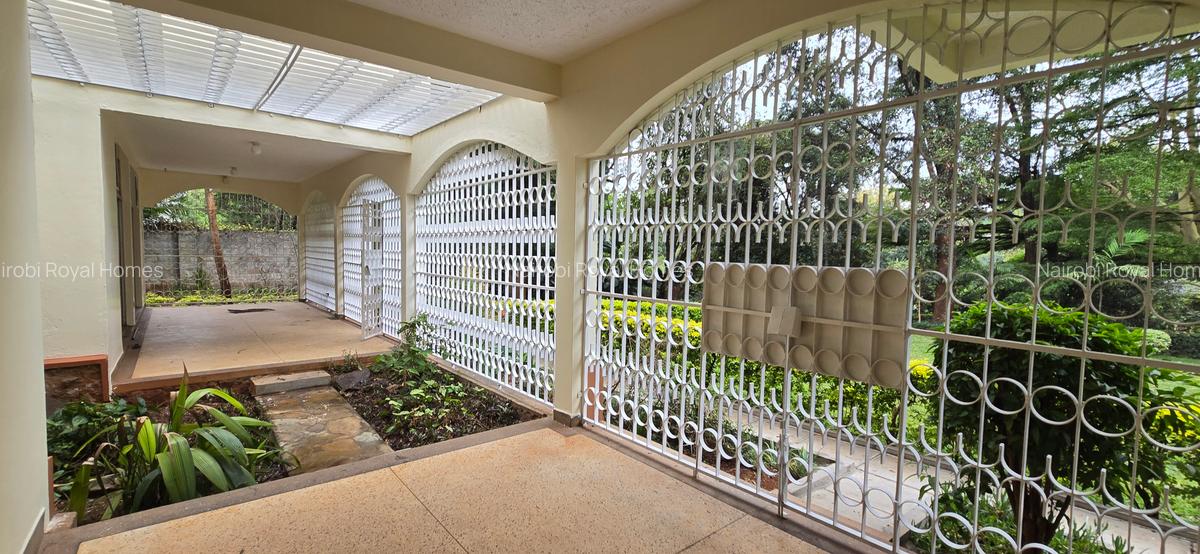 5 Bed House with En Suite at Nyari Redhil Road - 15