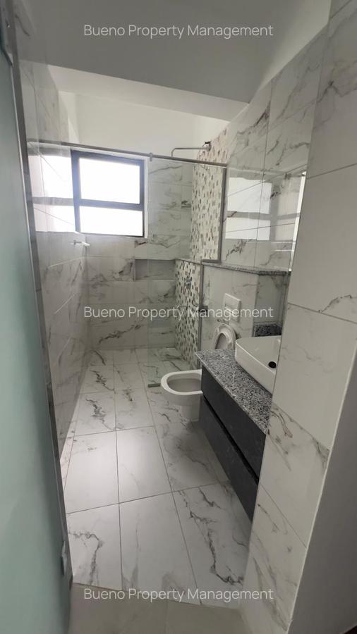 2 Bed Apartment with En Suite in Kilimani - 8