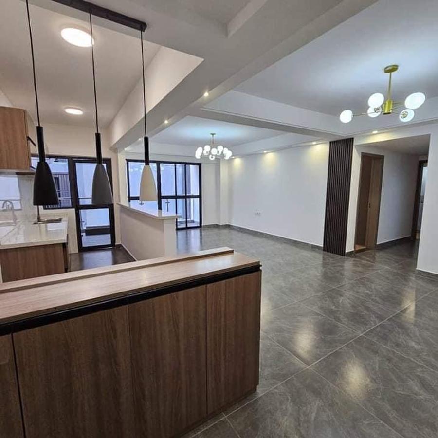 Serviced 3 Bed Apartment with En Suite at Riverside Drive - 1