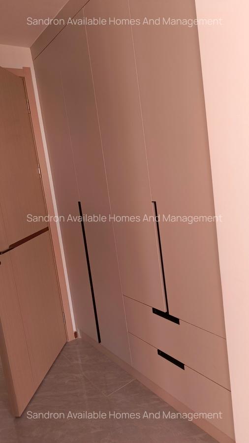 3 Bed Apartment with En Suite in Westlands Area - 11