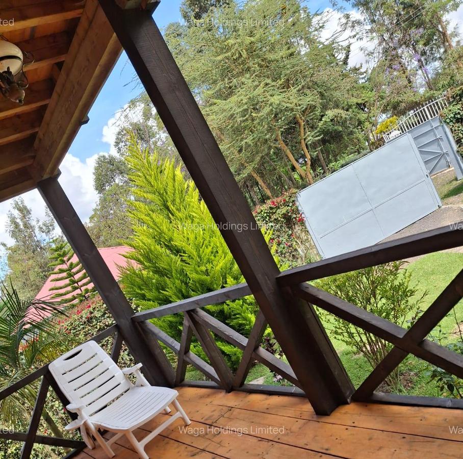 3 Bed Villa with En Suite at Burguret - 4