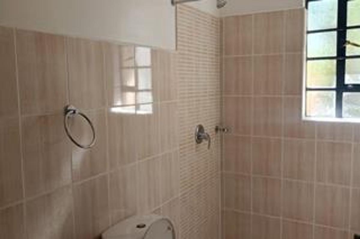 2 Bed Apartment with En Suite at School Lane - 4